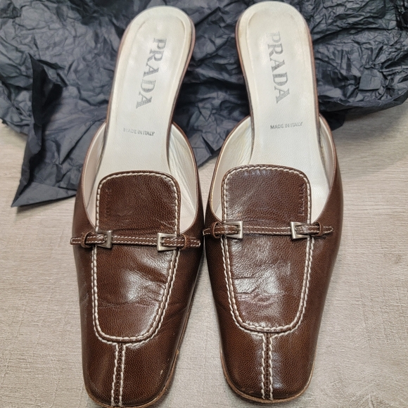 Prada size 39 (size 8.5-9 US) - Picture 2 of 8